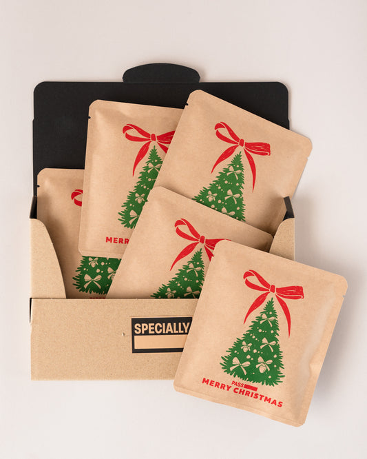 コーヒーが選べる クリスマス限定ドリップバッグ ギフトボックス（5個入り）